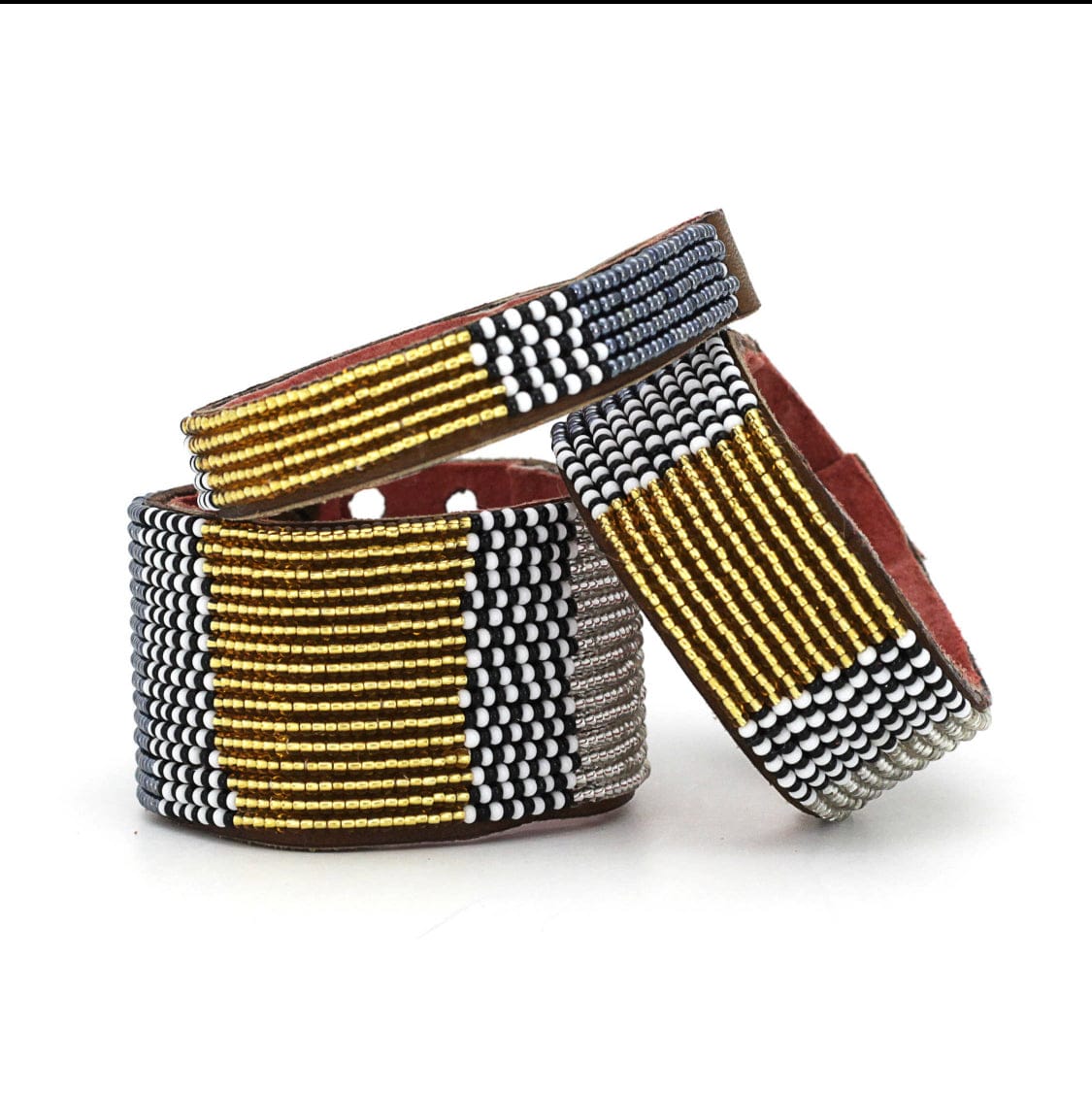 Brazalete de cuero con cuentas Atlas